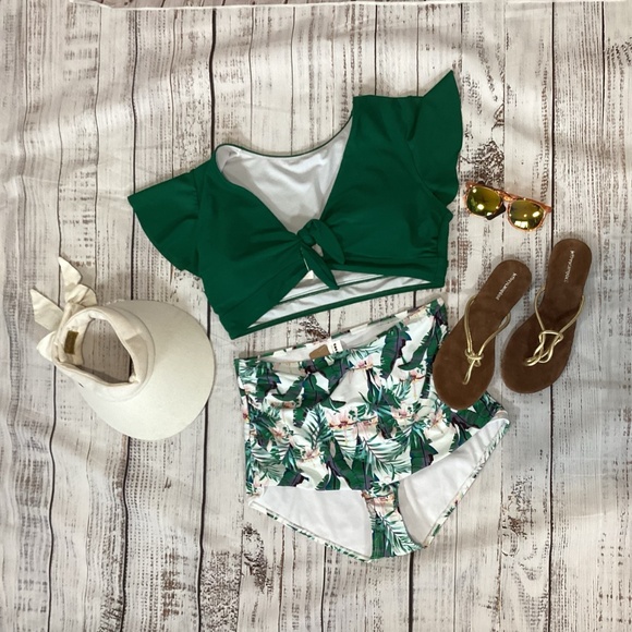313. Green Floral High-Waisted Bikini NWOT Size 14 - Picture 1 of 4